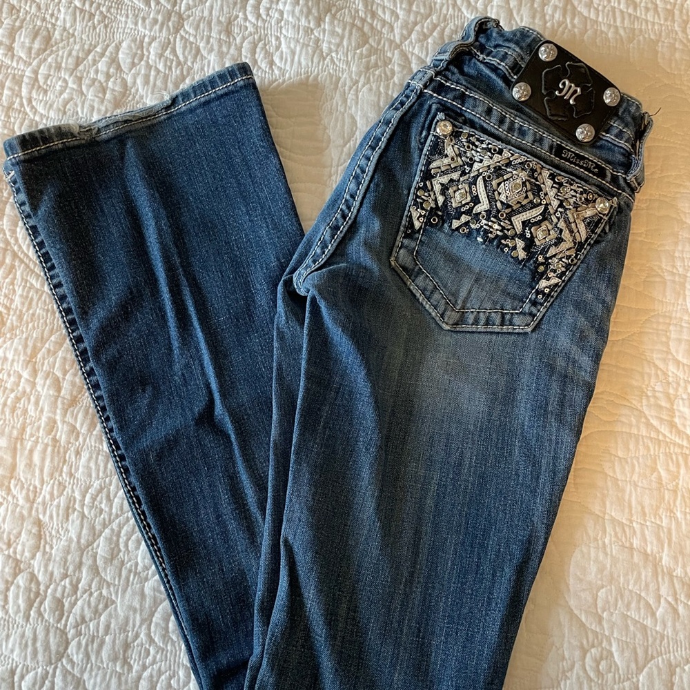 Women’s Miss Me Signature Boot Cut Jeans. Size 25